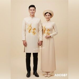 Elegant Cream Traditional Outfits with Gold Embroidery
